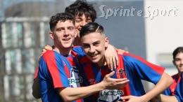 Ne fanno 6 e si preparano alla partita della vita: 3 gol in 8 minuti mandano ko la rivelazione del girone