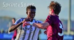 La Juventus si sveglia tardi, Caprini e Fortini lanciano la Viola anche in classifica: bianconeri a -4