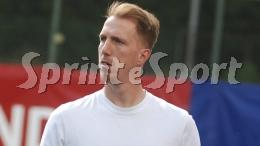 Dopo 4 anni allenatore e società si dicono addio: da calciatore a tecnico con finale di Coppa e play off Nazionali raggiunti