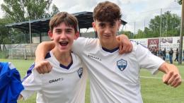 Due doppiette da capogiro e il gioco è fatto: i biancoblù sono in corsa per la promozione