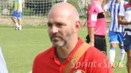 Vince il campionato e viene esonerato: &laquo;Io senza esperienza in categoria? Ma se ho fatto la Serie C...&raquo;