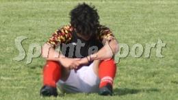 Abbraccio mortale, le 2 squadre sbagliano l'impossibile e la qualificazione sfuma