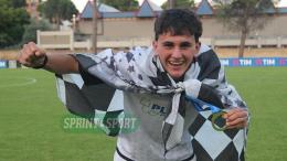 Due fratelli, due talenti, due destini: il piccolo vince lo Scudetto, il grande vola verso la Serie A