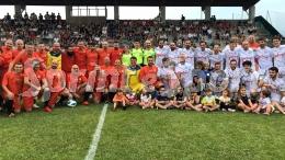 Insieme per la solidariet&agrave;: la Nazionale Tv e Social scende in campo a Caselle con il Team Smile