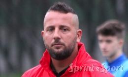 Pareggia contro le prime della classe, ma cade nello scontro diretto e viene esonerato