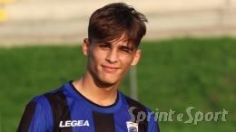 Il 15enne che fa impazzire l'Italia: gol e assist all'esordio coi più grandi, la Serie A lo osserva