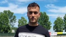 Due mesi fa il caos, ora non si presentano alla partita e vengono penalizzati