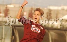 Caos nel finale, tre rossi e pareggio! Il capitano salva il Torino all'ultimo secondo e il Genoa si risveglia dal sogno