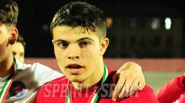 La sua regione gli chiude le porte in faccia, lui valica il confine e diventa Re dei bomber d'Italia