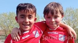 Una straordinaria rimonta per prendersi la sfida in vetta