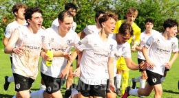 Altro assolo della capolista: prova di forza contro i rivali e primo posto matematico nel girone