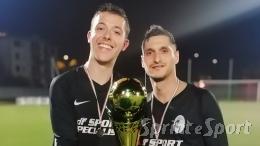 Un trionfo storico: il bomber diventa leggenda e consegna la Coppa 15 anni dopo