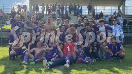 "L'uomo-ragno" e l'attaccante regalano la qualificazione in Prima: due rigori parati fanno accendere la festa nella piccola cittadina