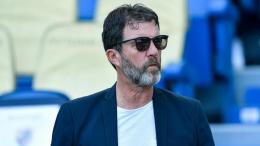 Dopo la miracolosa salvezza il club fucina di talenti vuole riaffidarsi al direttore protagonista di grandi stagioni