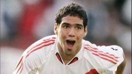 Il bomber che ha segnato una generazione torna a casa: 15 anni dopo giocher&agrave; per il club in cui tutto &egrave; iniziato