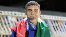 Vince lo Scudetto e dopo tre giorni firma il primo contratto: l'Atalanta blinda il suo gioiello