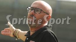 Dopo la super-promozione il club si tiene stretto un tecnico tra i più vincenti