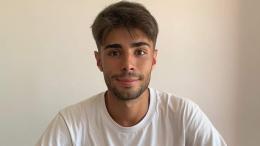 Debutta nei Prof e fa gol dopo 44 secondi, l'attaccante partito dal basso è un esempio per tutti