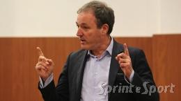 L’Assemblea della vergogna senza vincitori: le società bocciano il governo Pedrazzini