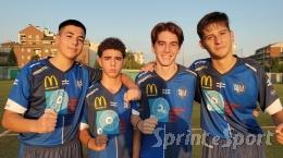 Botta e risposta micidiale già all'esordio: il big match tra le due forze del girone è cardiopalma