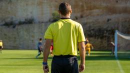 Succede di tutto dopo il triplice fischio: dopo due settimane arriva una pioggia di squalifiche