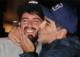 Diego Armando Maradona e la panchina: un addio che fa rumore in attesa di sapere cosa riserverà il futuro