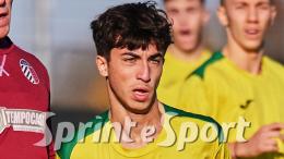 Due squadre imbattute guardano tutti dall'alto: 7 squadre in 6 punti, la sfida per la promozione è serratissima