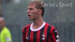 A 16 anni alla prima da titolare nel Milan coi più grandi ci mette solo 7 minuti per segnare il suo primo gol