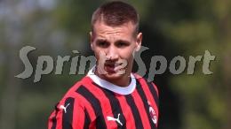 Neppure la stella Camarda tira su il Milan, 4° ko in casa e 5 cartellini rossi nelle ultime 4 partite