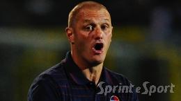 Cacciato l'allenatore con oltre 600 panchine tra i Prof, promosso il Mago dei giovani