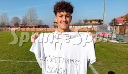 Il Bomber da 9 gol in 6 partite è una furia, lo scontro diretto di alta quota va a chi ci ha creduto di più