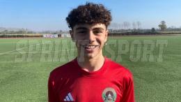 Il portierino prodigio si carica la squadra sulle spalle: è pareggio nel derby d'alta classifica