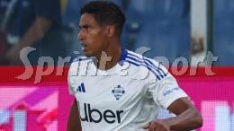 Arriva l'ex Campione del Mondo, il Como trionfa e torna 1° in classifica