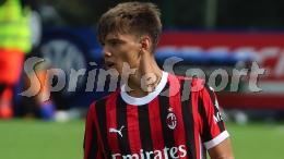 Il Milan continua a lanciare talenti, è il turno del difensore dalla tecnica sopraffina