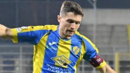 Dopo 63 giorni l'attaccante che viene dalla Spagna si riscopre bomber, doppietta e aggancio al 3° posto