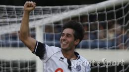 8 reti in 13 partite: sta facendo sfracelli nel campionato pi&ugrave; imprevedibile e ora tutta Italia lo osserva