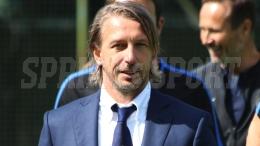 A destra e sinistra cacciano allenatori, il titolato club invece rilancia e rinnova con il suo condottiero