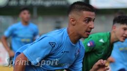 Tre gol e un espulso in 23 minuti, poi la sospensione: la partita dalle mille emozioni si rigiocher&agrave;
