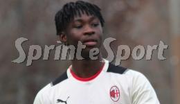 Altro che Camarda, il Milan per vincere ringrazia il primo 2004 ad esordire in Serie A