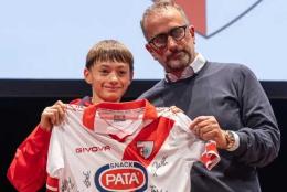 Scuola e calcio: &laquo;Chi ha due insufficienze non gioca!&raquo;: la prima clamorosa iniziativa di un club professionistico 