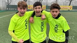 Mancino poetico sotto l'incrocio! I biancazzurri rimontano il big match e si prendono il secondo posto