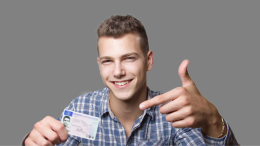 Nuovo Codice della Strada 2024: guida senza sorprese per neopatentati