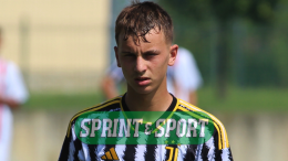 A 16 anni firma il primo contratto da Prof con la Juventus e ora sogna l'Europeo!