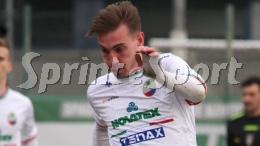 Solo 12 giorni fa li aveva battuti, ora sarà il loro uomo di punta: la nuova avventura dell'attaccante