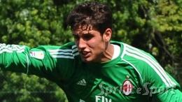 Snobbato in Italia, l'ex Milan fa sfracelli nello Stato di 10 milioni di abitanti: miglior giocatore in Serie A!