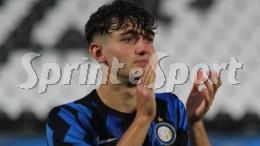 Vinse uno Scudetto con l'Inter, ora è chiamato a fare meraviglie per evitare la retrocessione del suo nuovo club