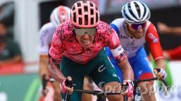 Arriva 2° al Giro d'Italia, al Tour de France e alle Olimpiadi, ora farà il centrocampista in Serie A