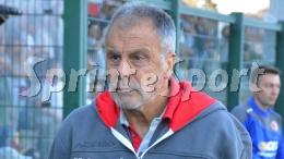 Nel 1991 vinse il primo campionato in carriera ora viene sostituito da un debuttante, la scelta del club