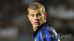 Ha cambiato 19 squadre in carriera passando per Inter e Milan, ora lascia l'Italia per tornare in Spagna