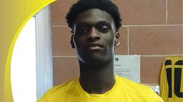 L'anno scorso faceva la riserva, ora viaggia a 2 gol a partita: la favola del bomber della neopromossa